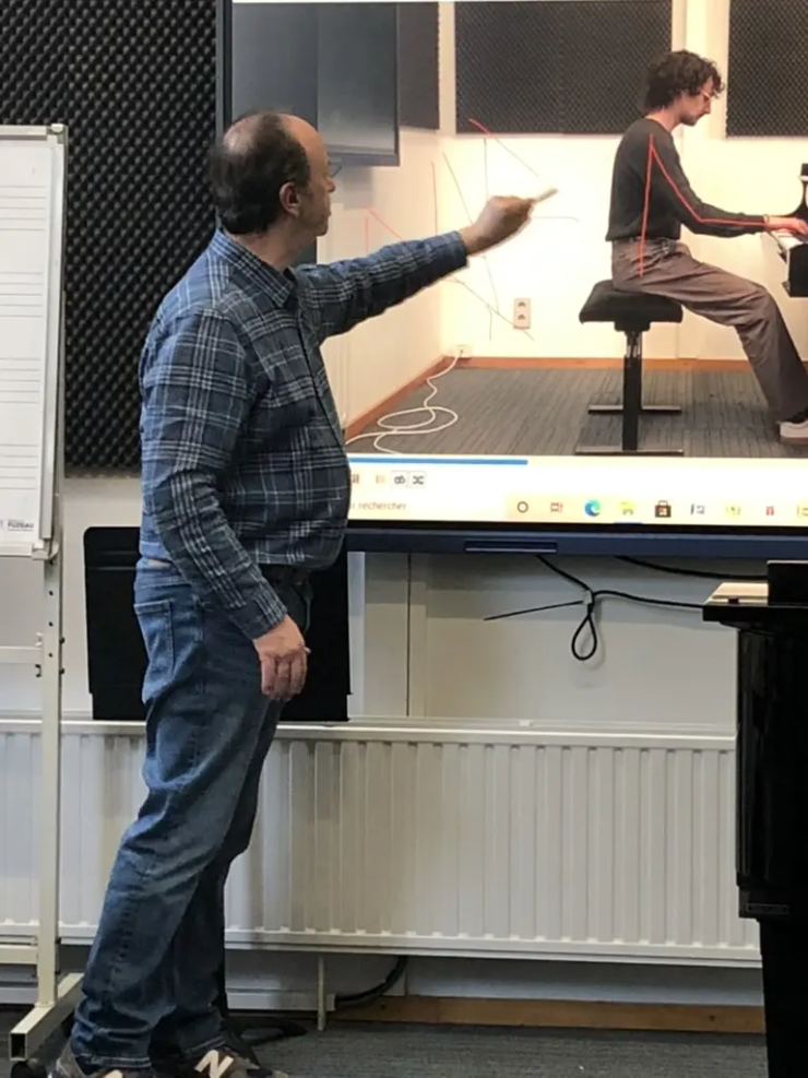 57DA72ED-B90D-44D7-B4B1-821243E38CDF_1_105_c