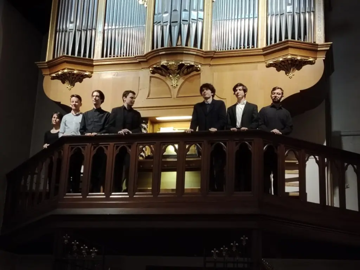 67C0B4EA-50C8-446B-9736-A2275B386870_1_105_c