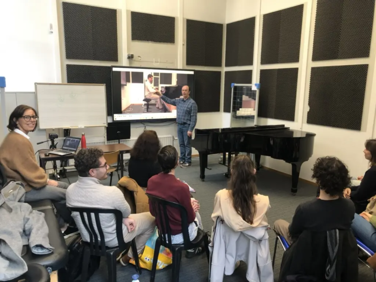 AC31EFA9-A0A8-4A3C-984A-95D41CE07ABF_1_105_c