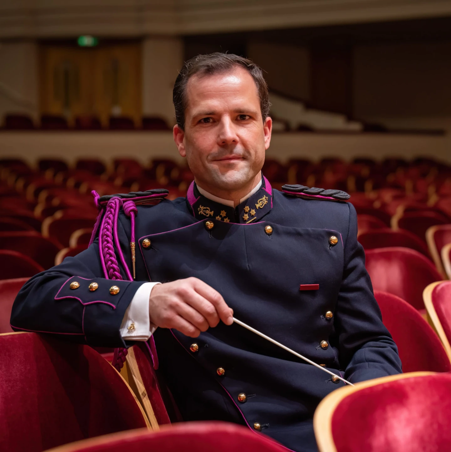 Chef d_orchester- Kapelmeester Y.Segers (Photo by Kristof Moens) - copie