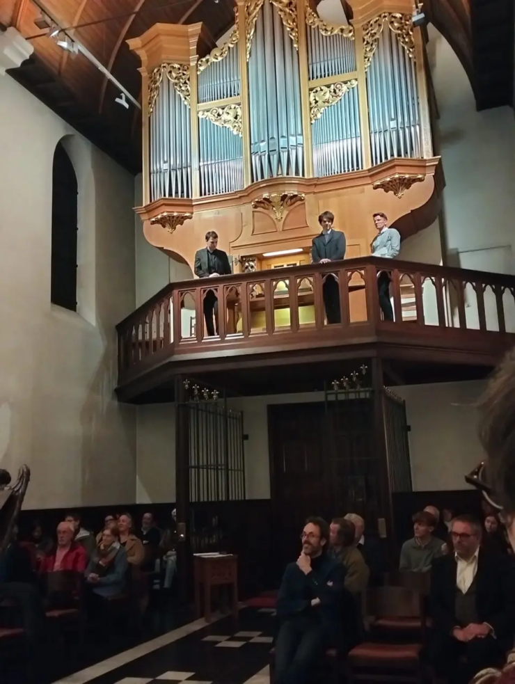 FC90E45E-8134-468F-A566-E282A51D9462