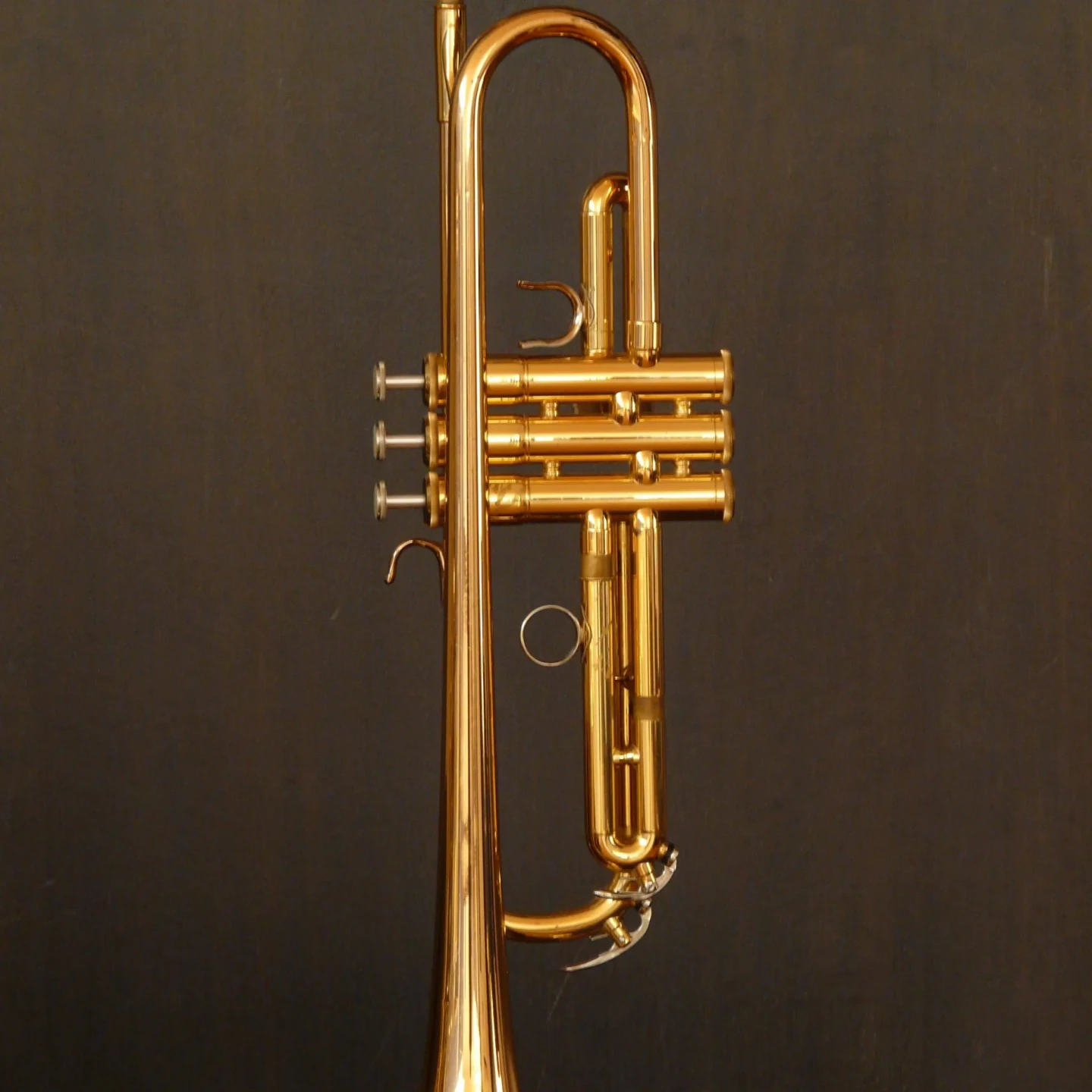 play-guitar-instrument-chapel-musical-instrument-trombone-1155530-pxhere.com