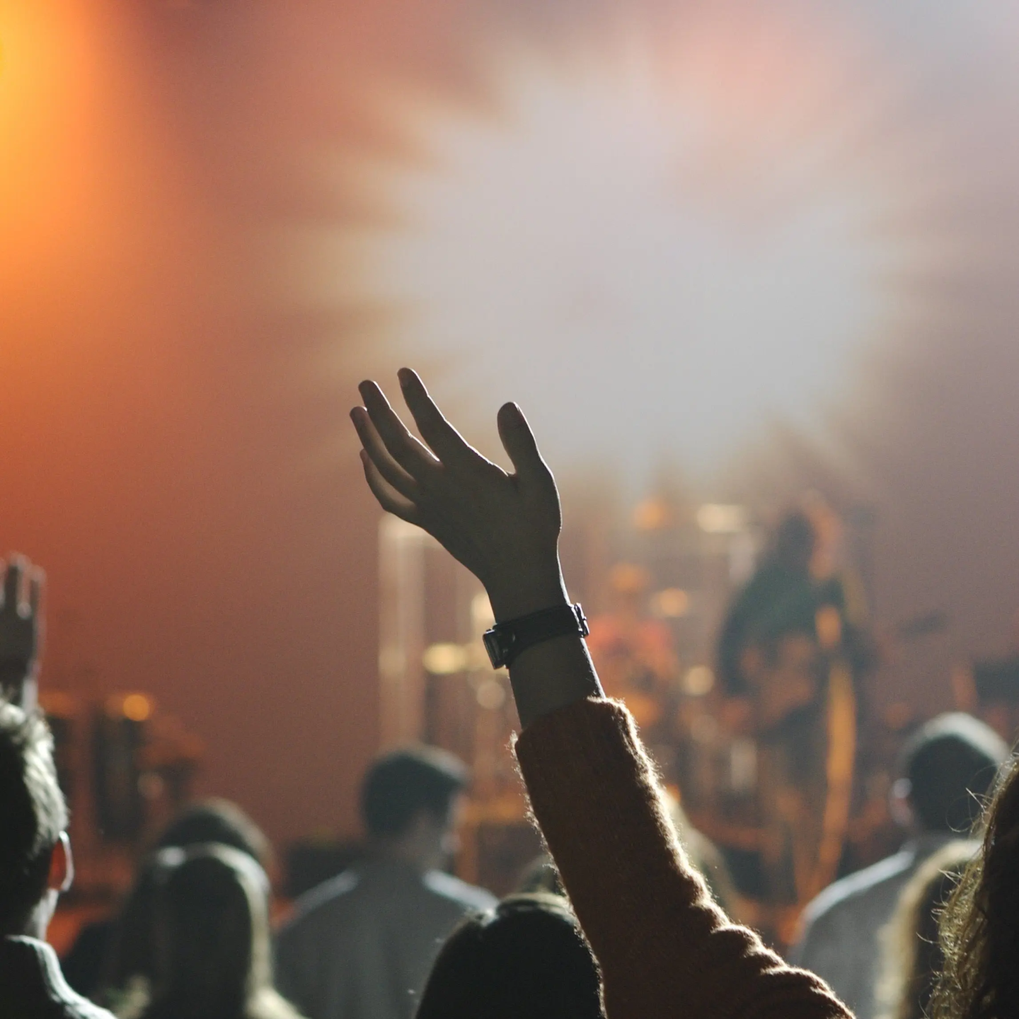 rock-silhouette-music-light-group-people-868620-pxhere.com - copie